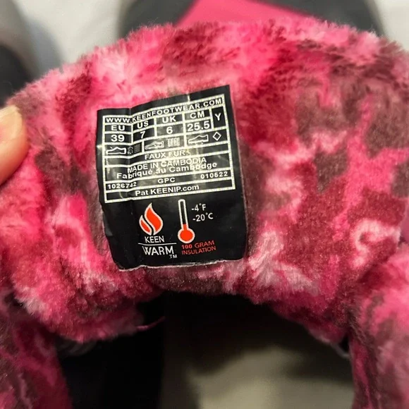 Keen Girls Knotch Chukka Boots hook/loop closure Size 7 pink - Picture 11 of 12